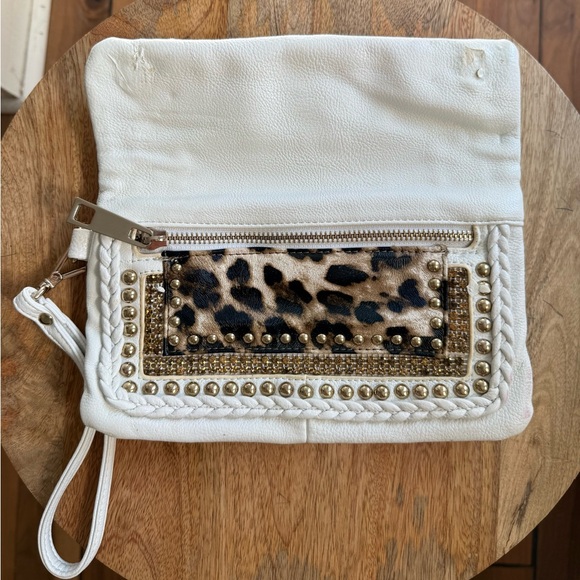 Cache leopard white faux leather jeweled and stub clutch bag - Picture 3 of 14
